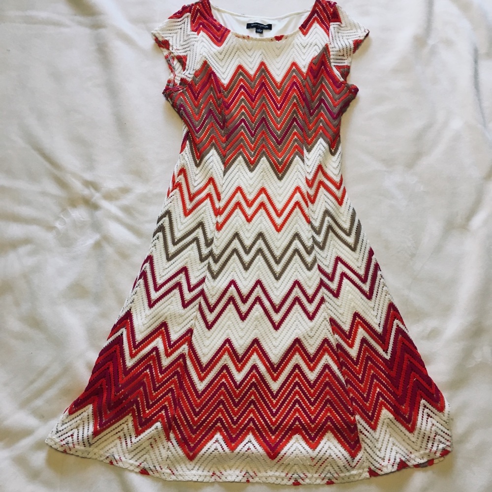 Sharagano Chevron midi dress